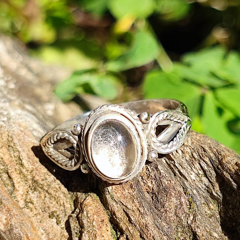 Anello ANJAN in argento 925 con pietra labradorite