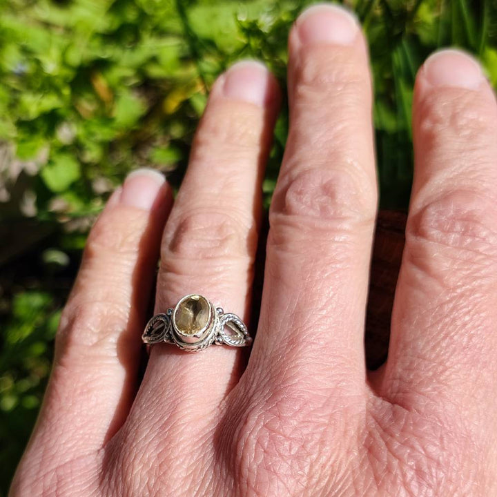 Anello ANJAN in argento 925 con pietra quarzo citrino