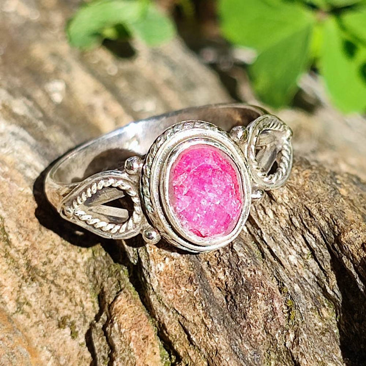 Anello ANJAN in argento 925 con pietra radice di rubino