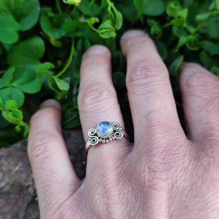 Anello in argento 925 con pietra HEMANG pietra di luna