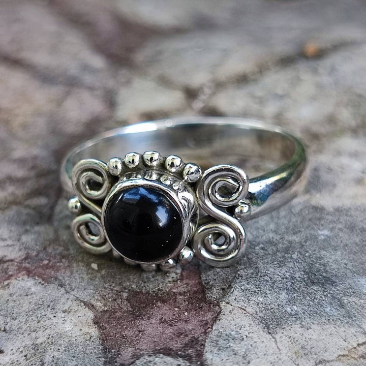 Anello in argento 925 con pietra HEMANG onice nero