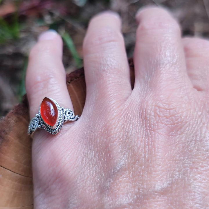 Anello argento 925 con pietra ovale - BASUPALI corniola