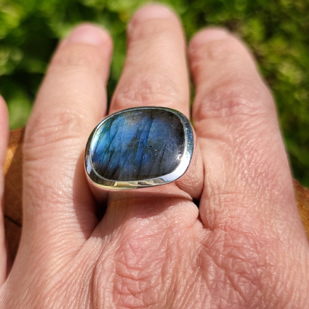 Anello artigianale con labradorite in argento 925 - Pezzo unico