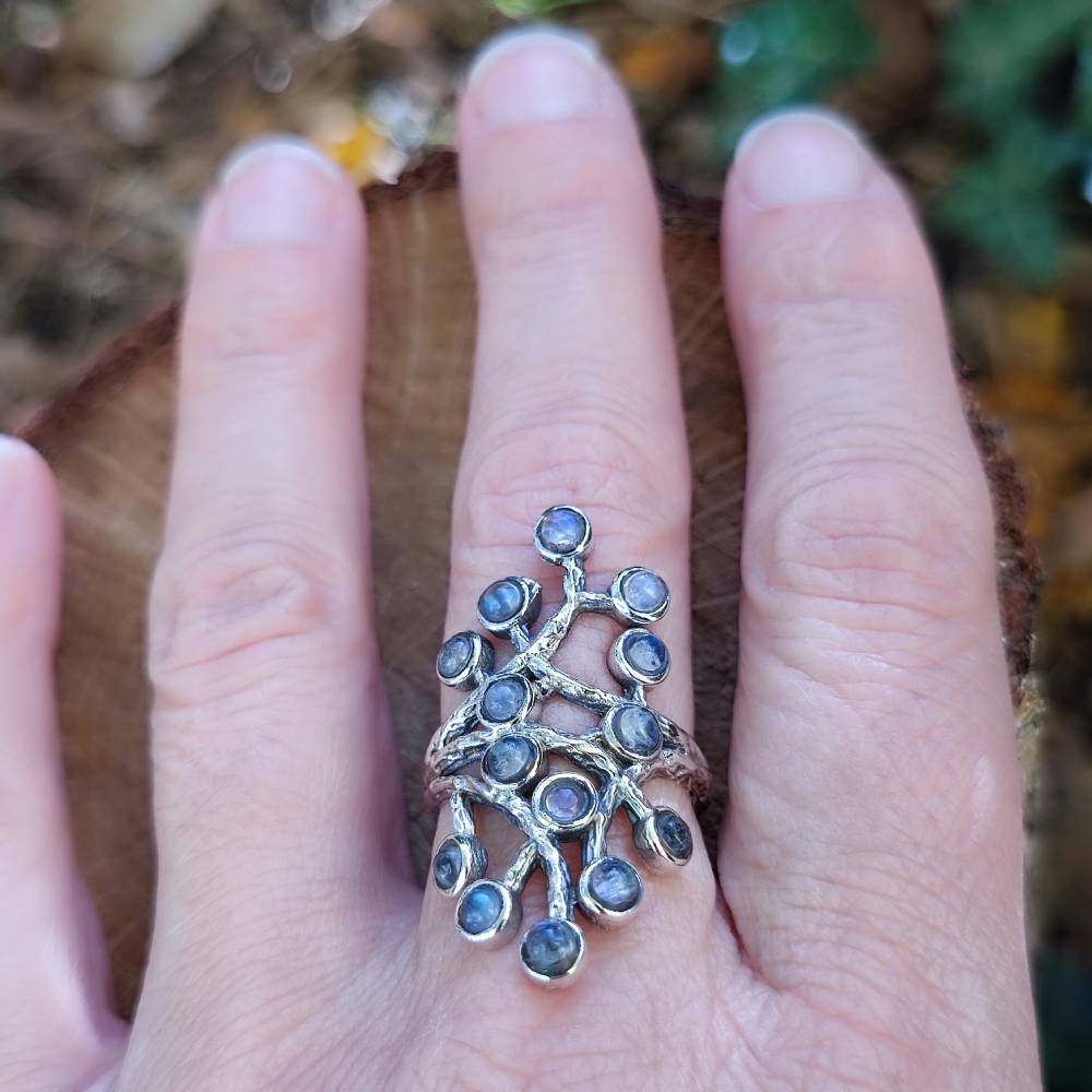 Anello artigianale con pietra in argento 925 - PANDLOI