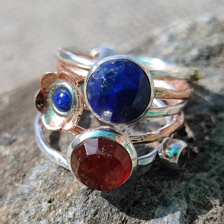 Anello a fascia in argento 925 con pietra - TIRUPATI