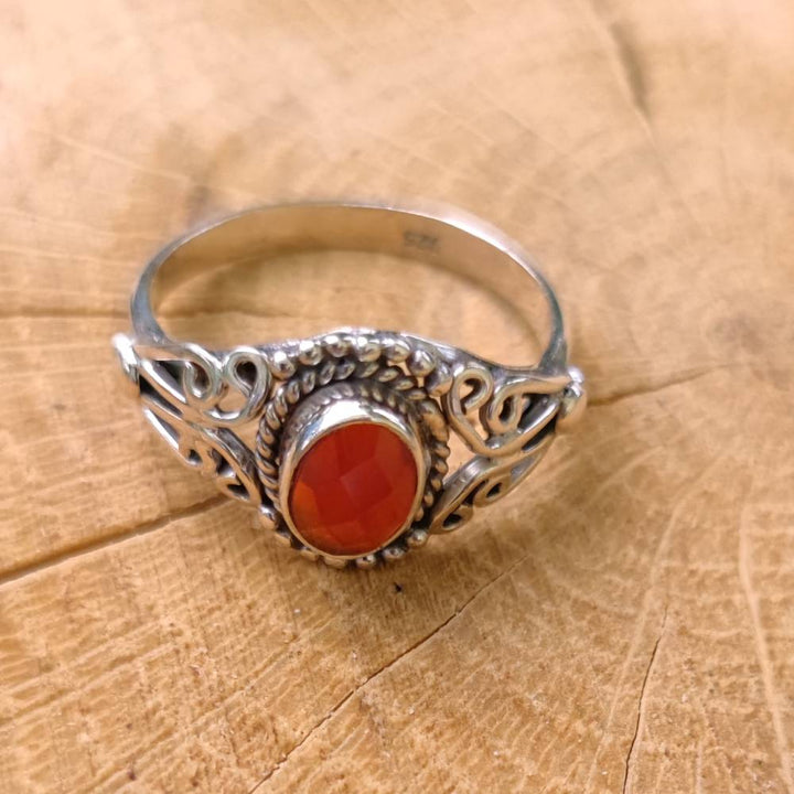Anello con pietra in argento 925 CHATURVEDI corniola