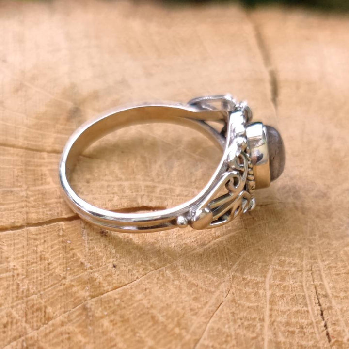 Anello con pietra in argento 925 CHATURVEDI labradorite