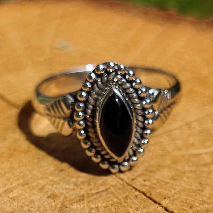 Anello con pietra in argento 925 CHITTASWARUP onice nero