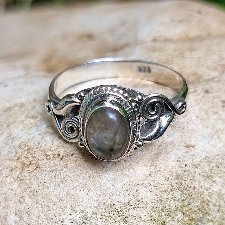 Anello con pietra in argento 925 GEET Labradorite