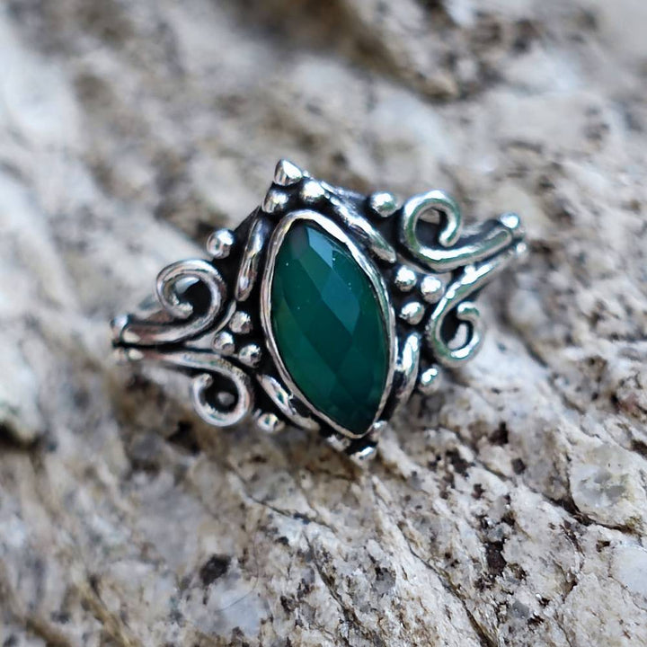 Anello con pietra in argento 925 - CHOMU
