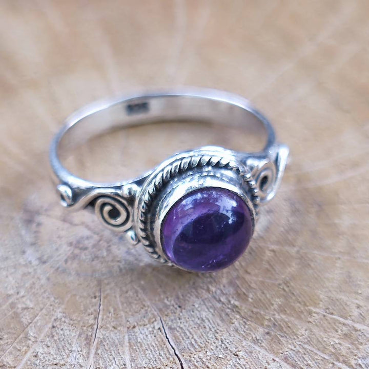Anello con pietra in argento 925 - DEOGHAR