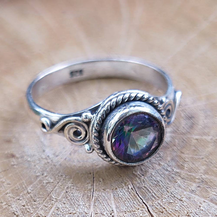 Anello con pietra in argento 925 - DEOGHAR
