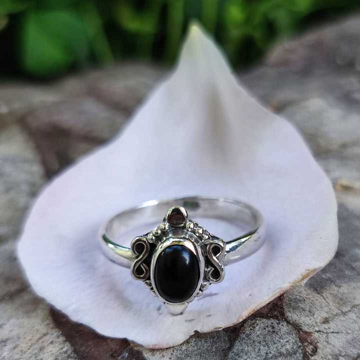 Anello in argento 925 con pietra ILESH onice nero