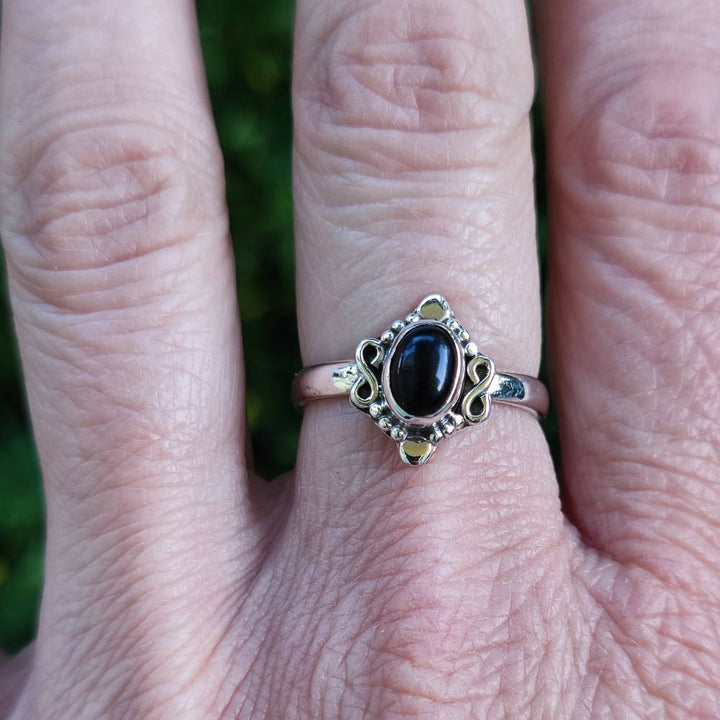 Anello in argento 925 con pietra ILESH onice nero