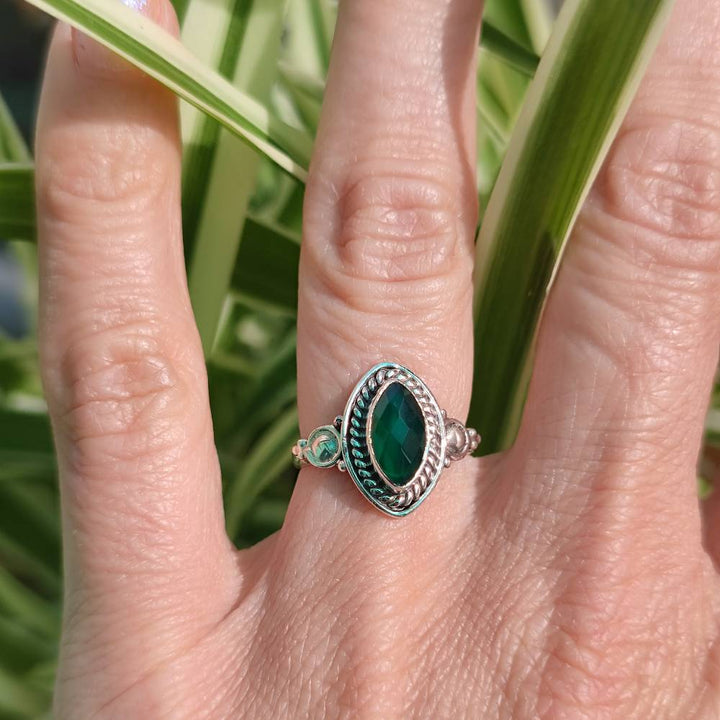 Anello con pietra in argento 925 - KOTMA