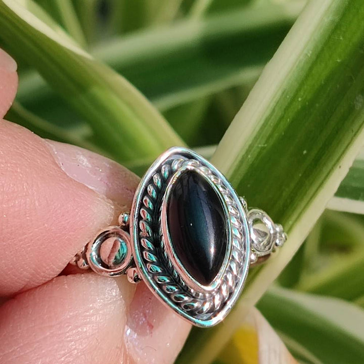 Anello con pietra in argento 925 - KOTMA