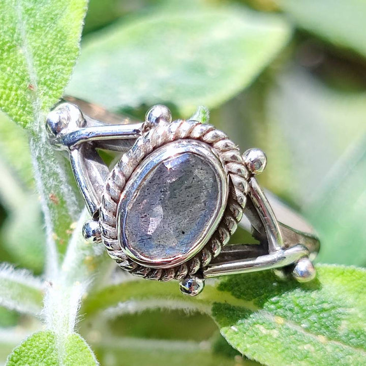 Anello con pietra in argento 925 NALIN labradorite