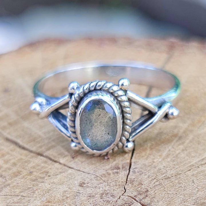 Anello con pietra in argento 925 NALIN labradorite