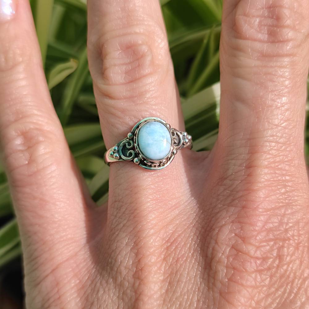 Anello con pietra in argento 925 - NIWARI