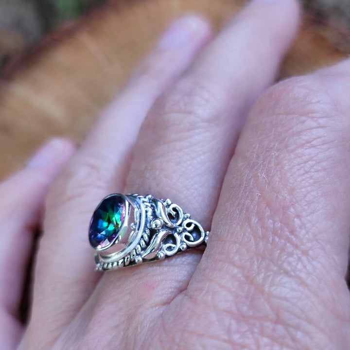 Anello con pietra in argento 925 - PAMBLOI