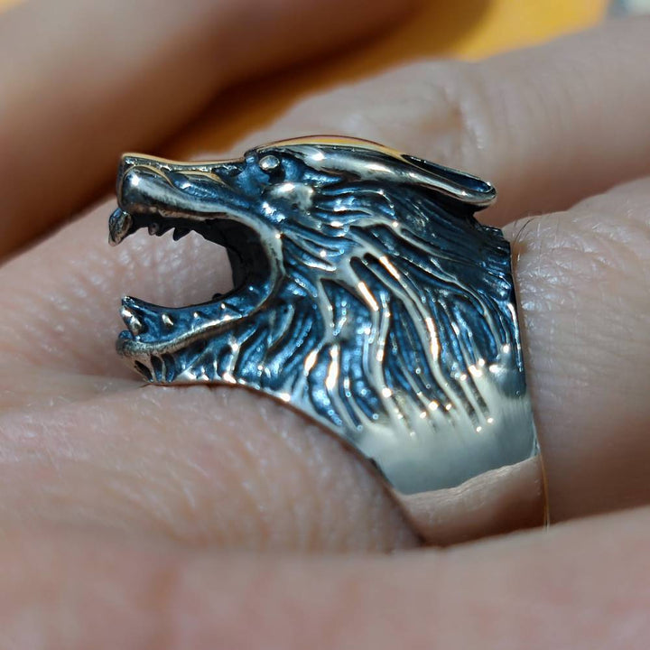 Anello con lupo artigianale in argento 925 - WOLF