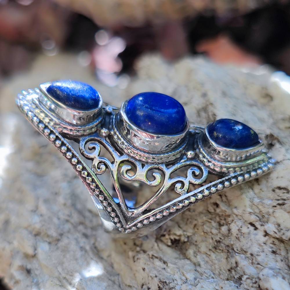 Anello artigianale con pietra in argento 925 - MALDA