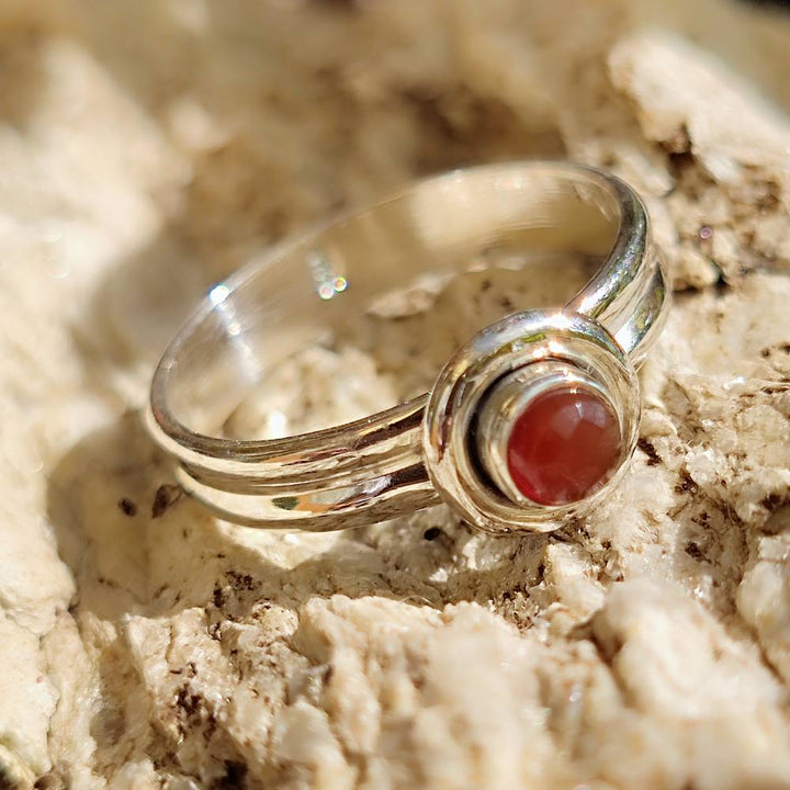 Anello con pietra in argento 925 - WAYANAD