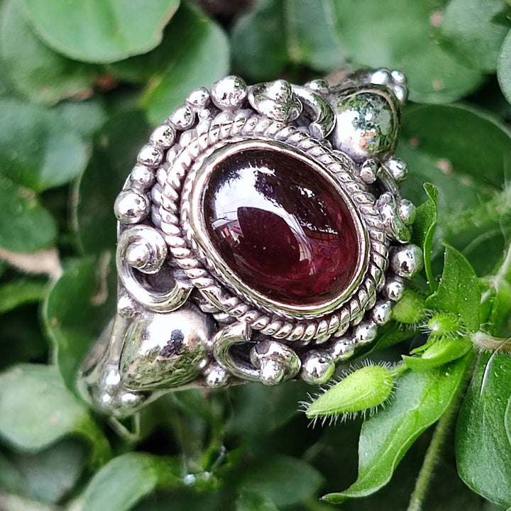 Anello ARUNIMA in argento 925 con pietra | GIOIELLI IN ARGENTO