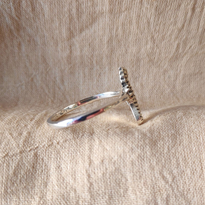 ANELLO con cavalluccio marino in argento - LEIKA