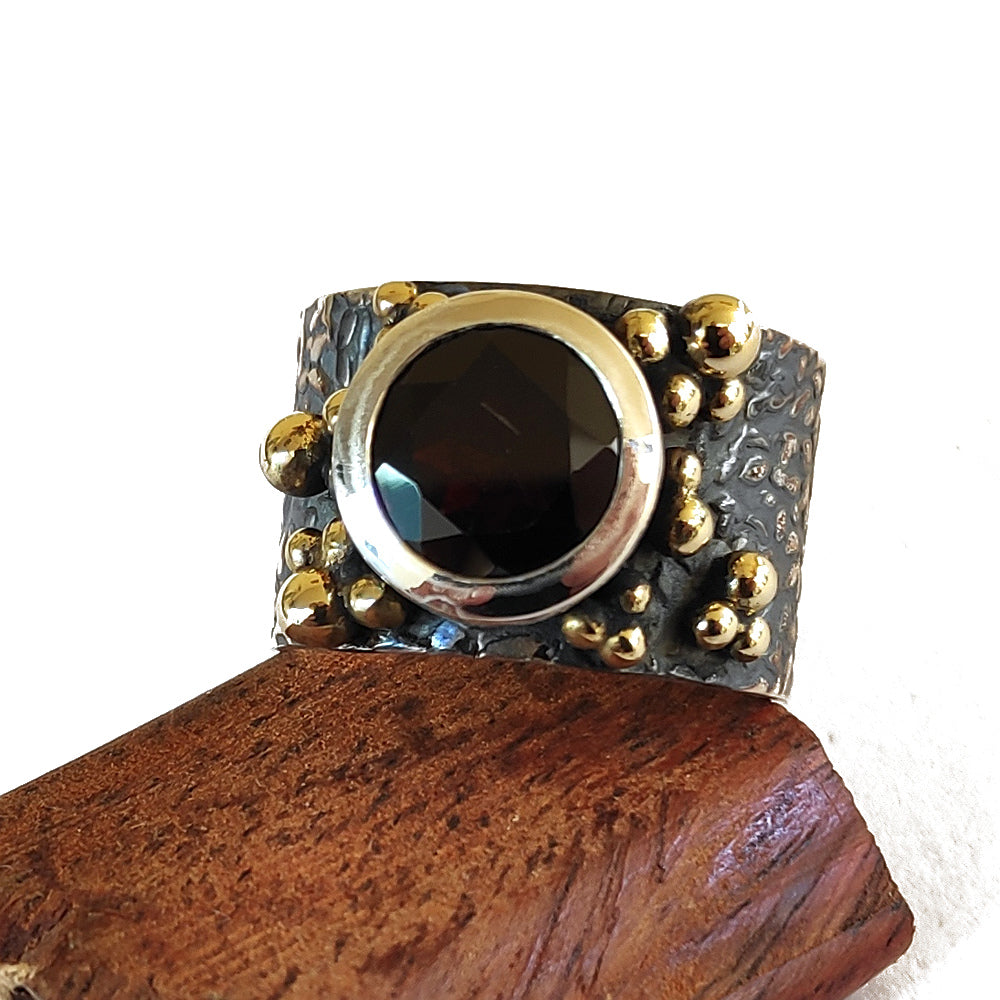 Anello fascia larga con pietra argento 925 - BATOR pietra iolite