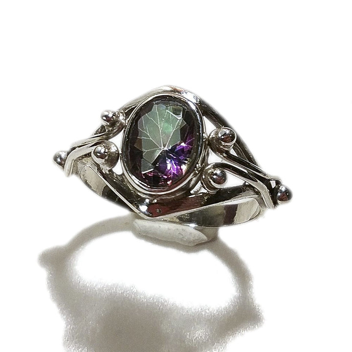 Anello con pietra Granato topazio mistico