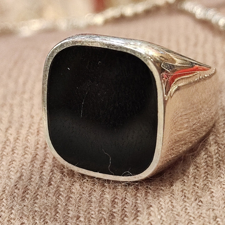 Anello uomo in argento con onice nero mignolo