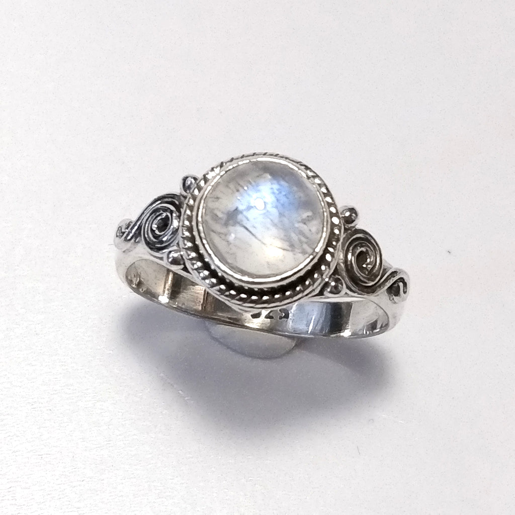 ANELLO artigianale in argento 925 con Pietra di Luna , Granato , Topazio azzurro | GIOIELLI CON PIETRE