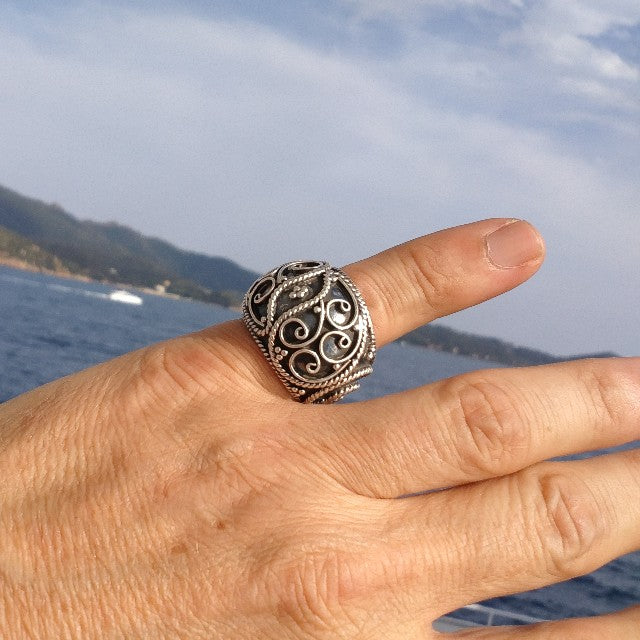 Band ring with filigree in 925 silver - URGADA