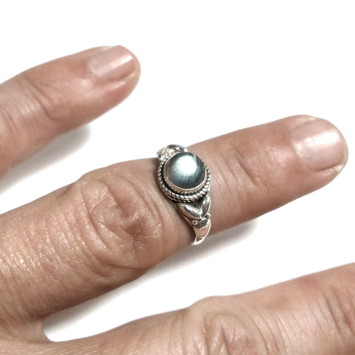 Anello con pietra in argento 925 con Labradorite | GIOIELLI ETNICI