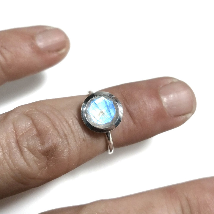 Anello con pietra in argento 925 con Pietra di Luna | GIOIELLI IN ARGENTO