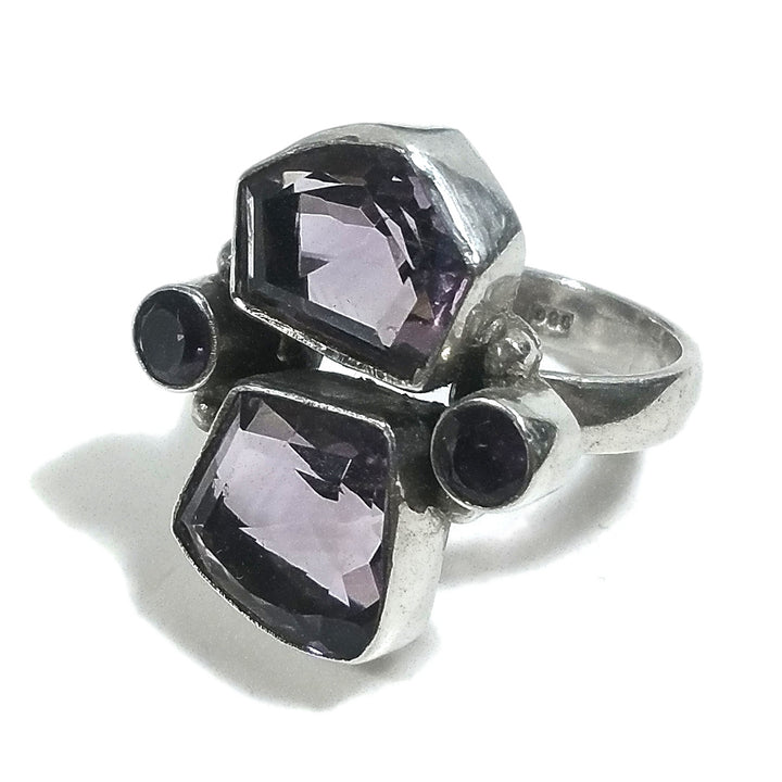 Anello con pietra in argento 925 con Ametista | GIOIELLI ARTIGIANALI