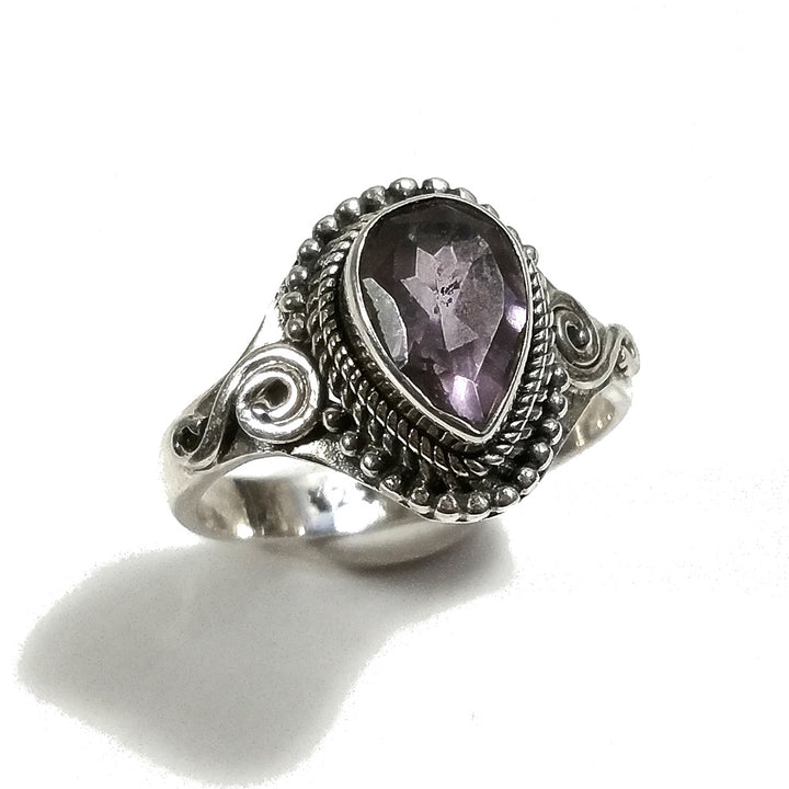 Anello con pietra in argento 925 con Ametista | GIOIELLI ETNICI