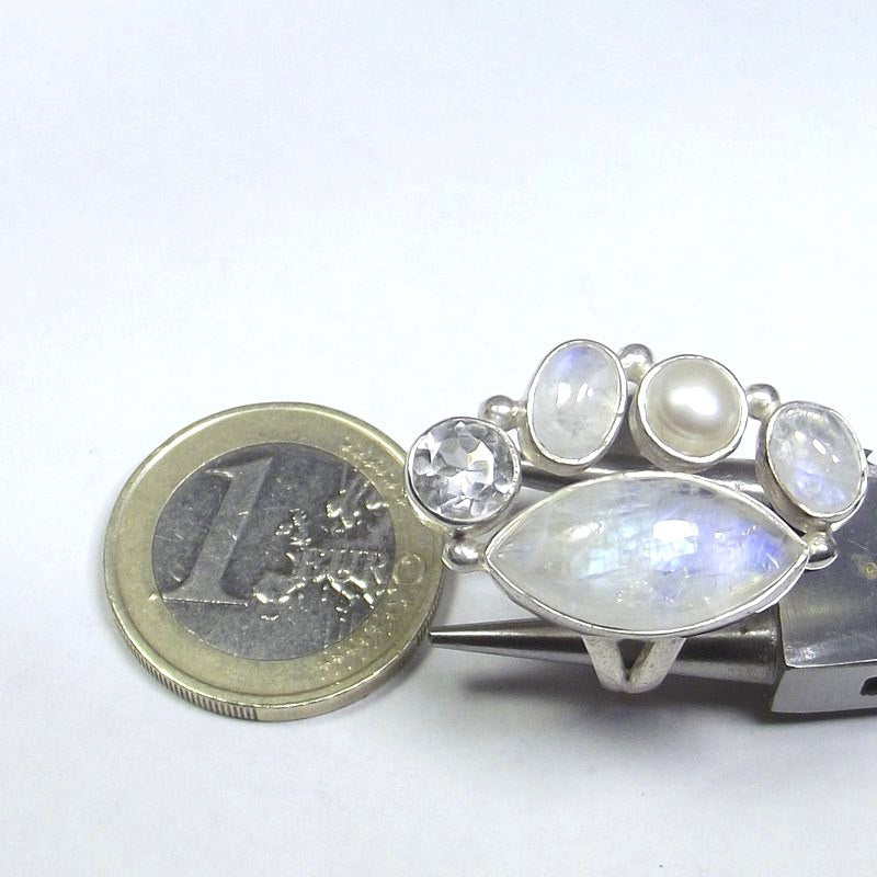 RING Moonstone, rock crystal, pearl and shuttle silver 15 - 18