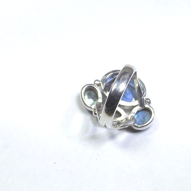 Silver RING with Labradorite oval cabouchon 13 - 15