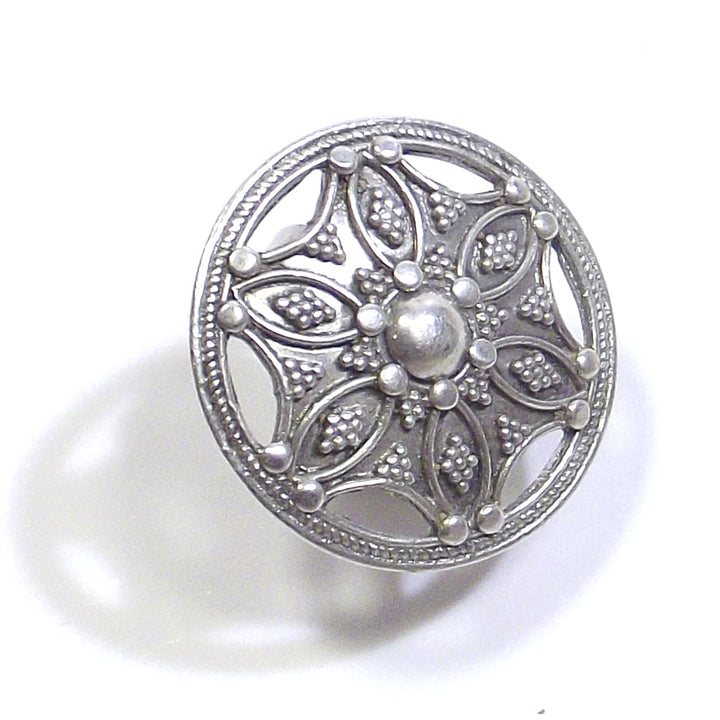 Anello etnico piccolo in argento a Stella del deserto - GIOIELLI