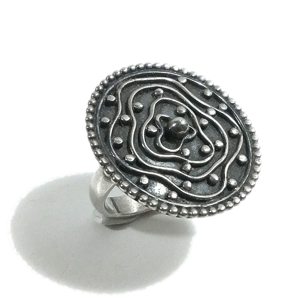 ETNICO | Anello in argento 925 grande - brunito - forma di fiore - GIOIELLI