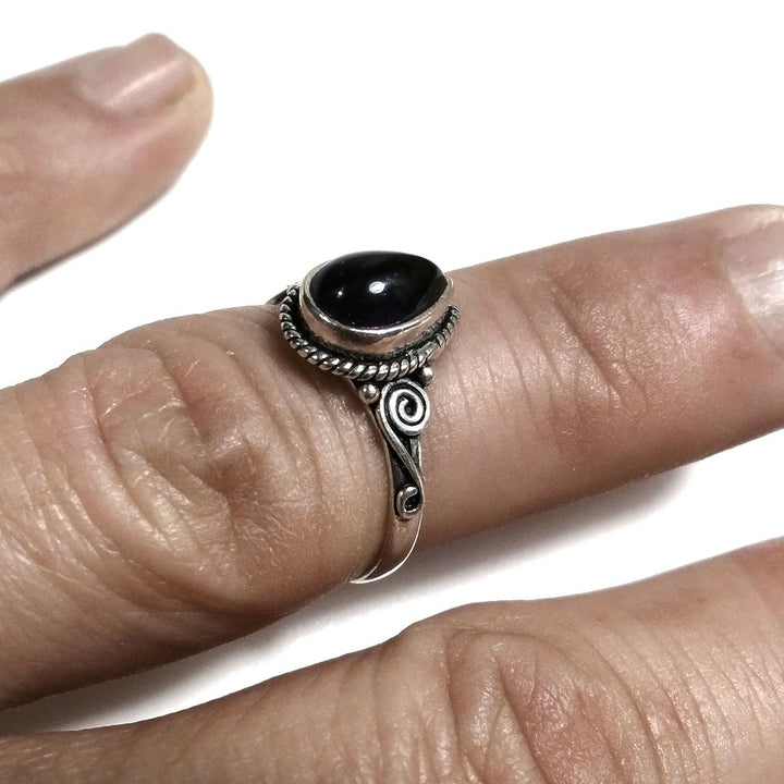 Anello con pietra in argento 925 con Ametista | GIOIELLI ETNICI