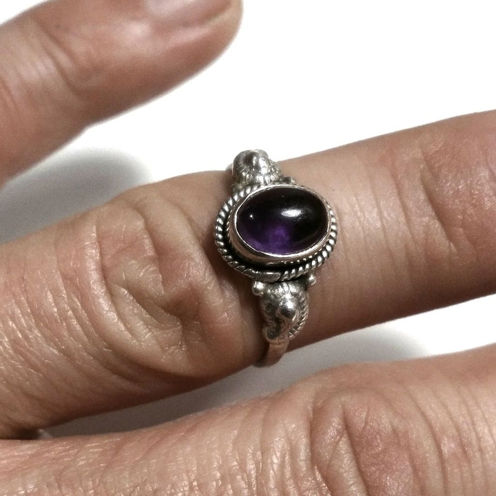 Anello con pietra in argento 925 con Ametista | GIOIELLI ETNICI | Anello FIORE