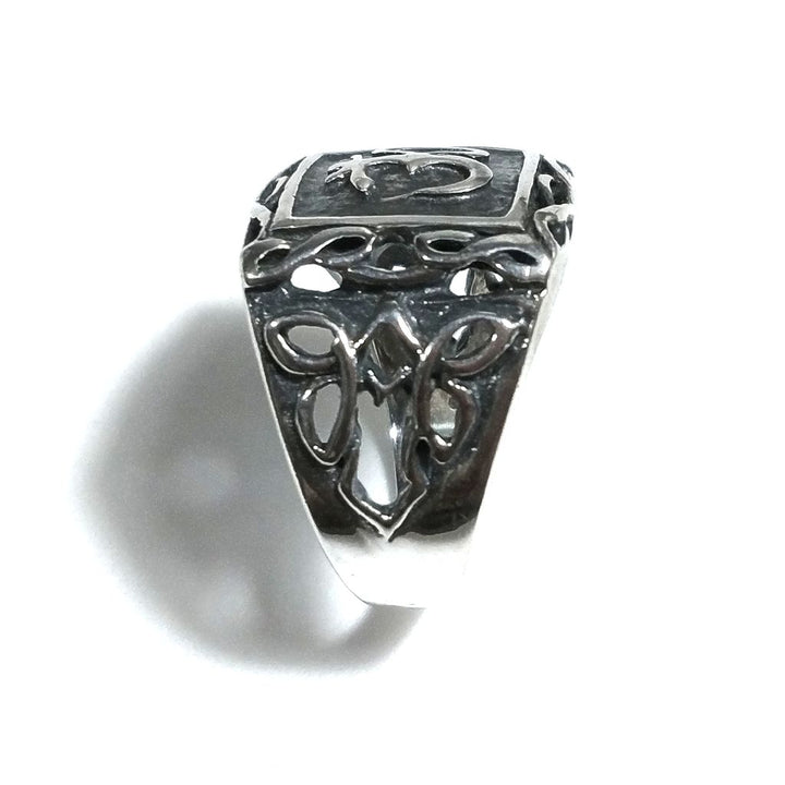 Anello chevalier OM argento 925 | GIOIELLI ETNICI | Uomo Donna