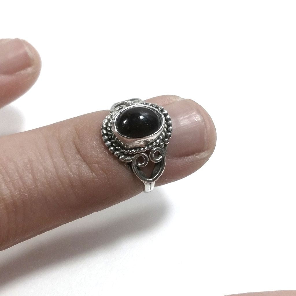 ANELLO artigianale in argento 925 con Granato | GIOIELLI CON PIETRE