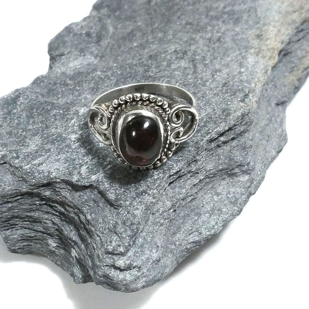 ANELLO artigianale in argento 925 con Granato | GIOIELLI CON PIETRE