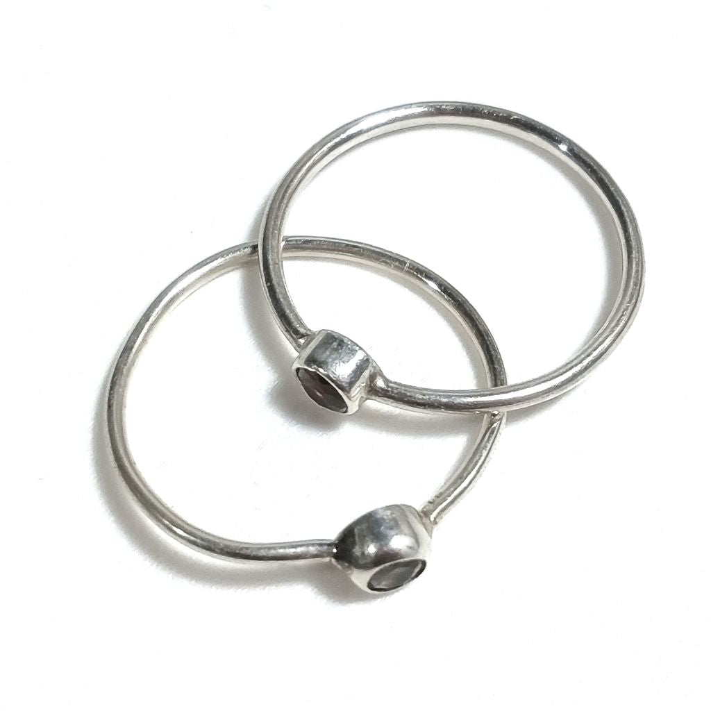 Anello fascia in argento 925 Anello con pietra Granato, Pietra di luna | ANELLI ARGENTO