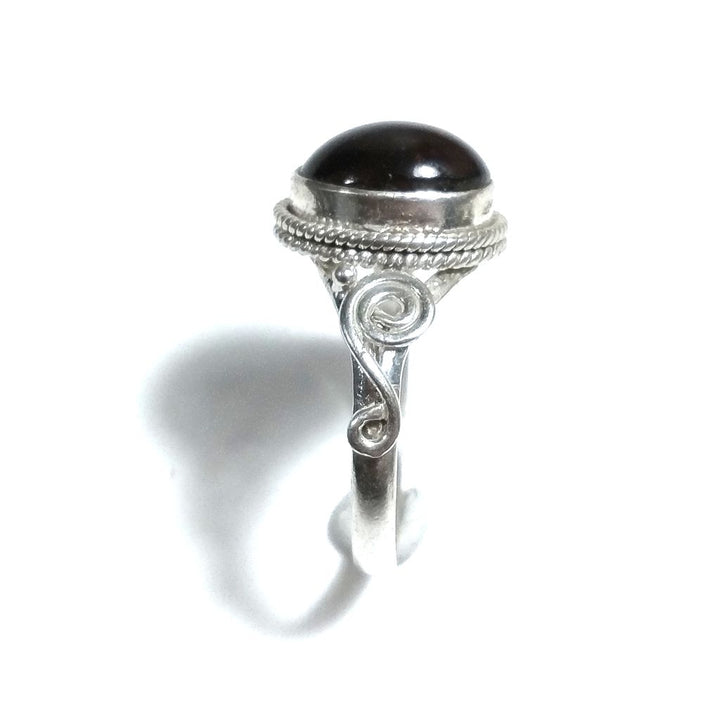 Anello con pietra in argento 925 con Granato | GIOIELLI ETNICI