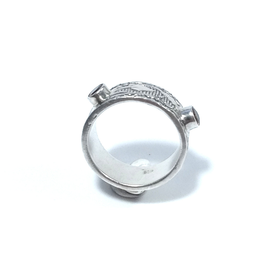 Band ring in 925 silver handcrafted Garnet RING